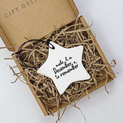 Make it a December to remember Christmas Keepsake Decoration